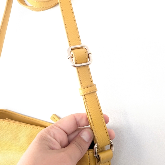 United Colors Of Benetton Yellow, Pink  And Orange Crossbody Bag ~ Like New - Picture 7 of 10